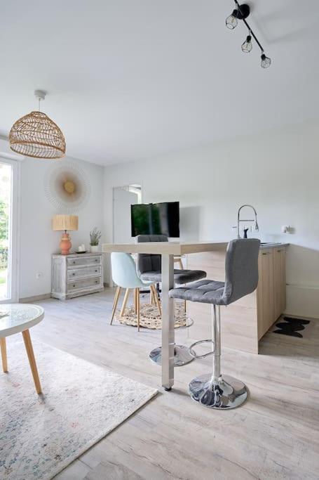 Ferienwohnung Le Cocon Boheme Chic Sartrouville Exterior foto